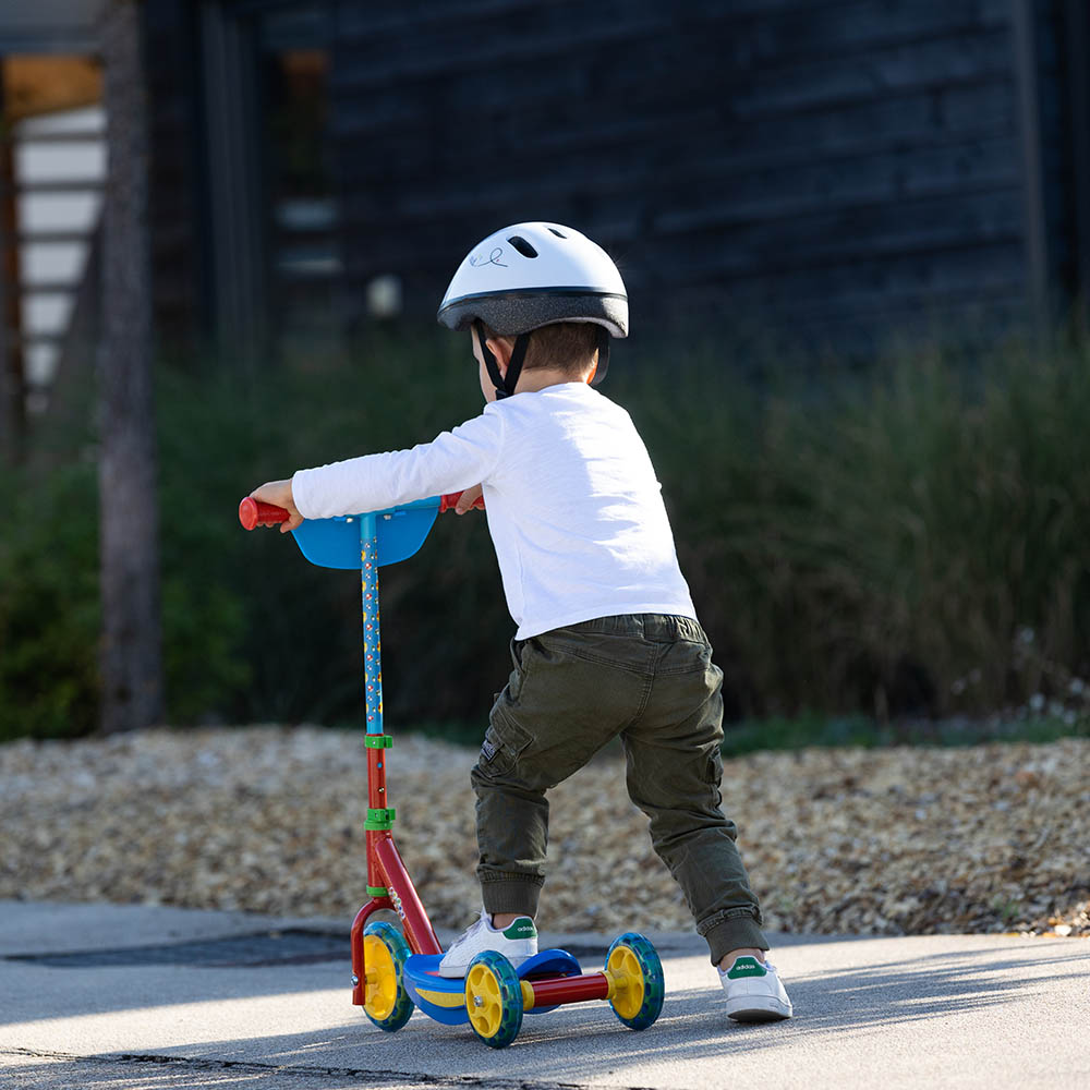 Smoby - Super Mario 3 Wheel Scooter - Blue