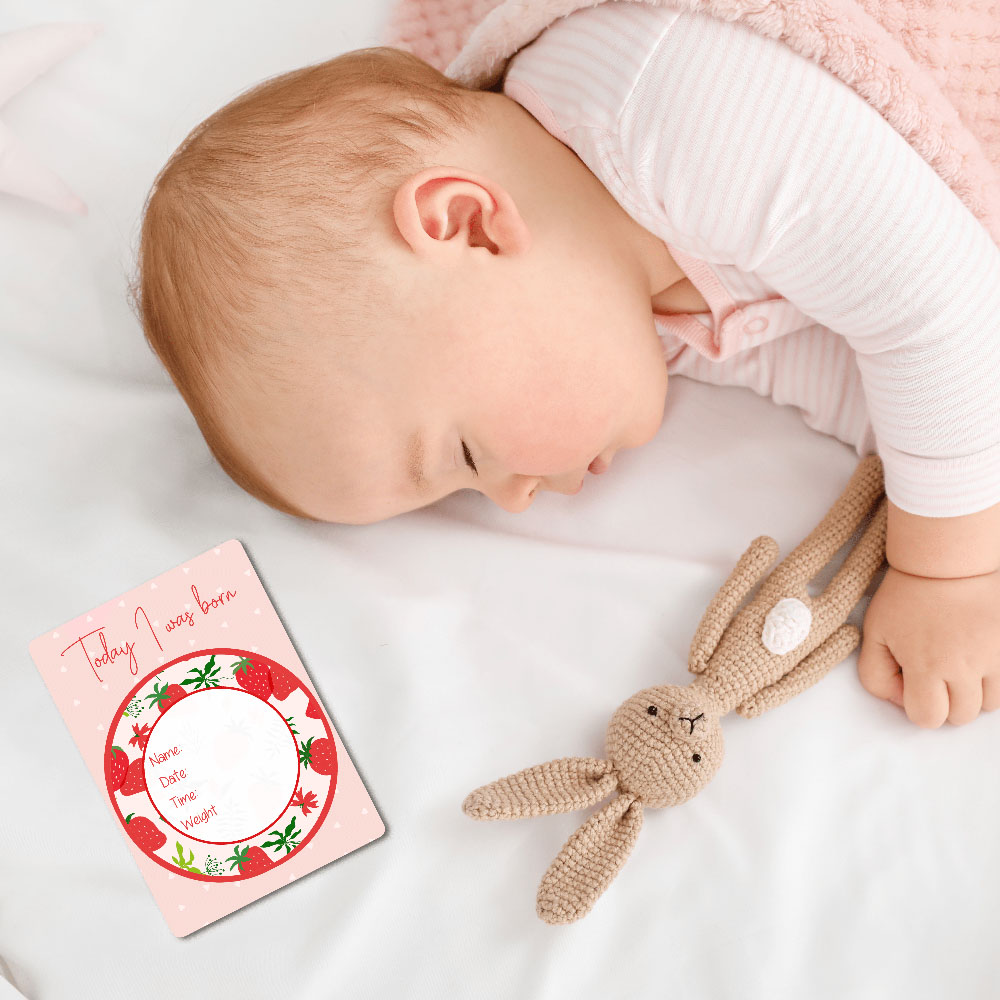 Twinkle And Giraffe - Strawberry Baby Milestone Cards 25C